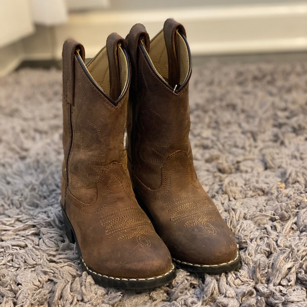 Girls cowboy boots